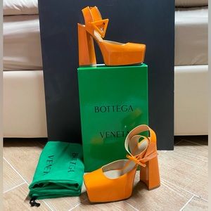 Orange Bottega Veneta heels. Size 7. Only worn once!!